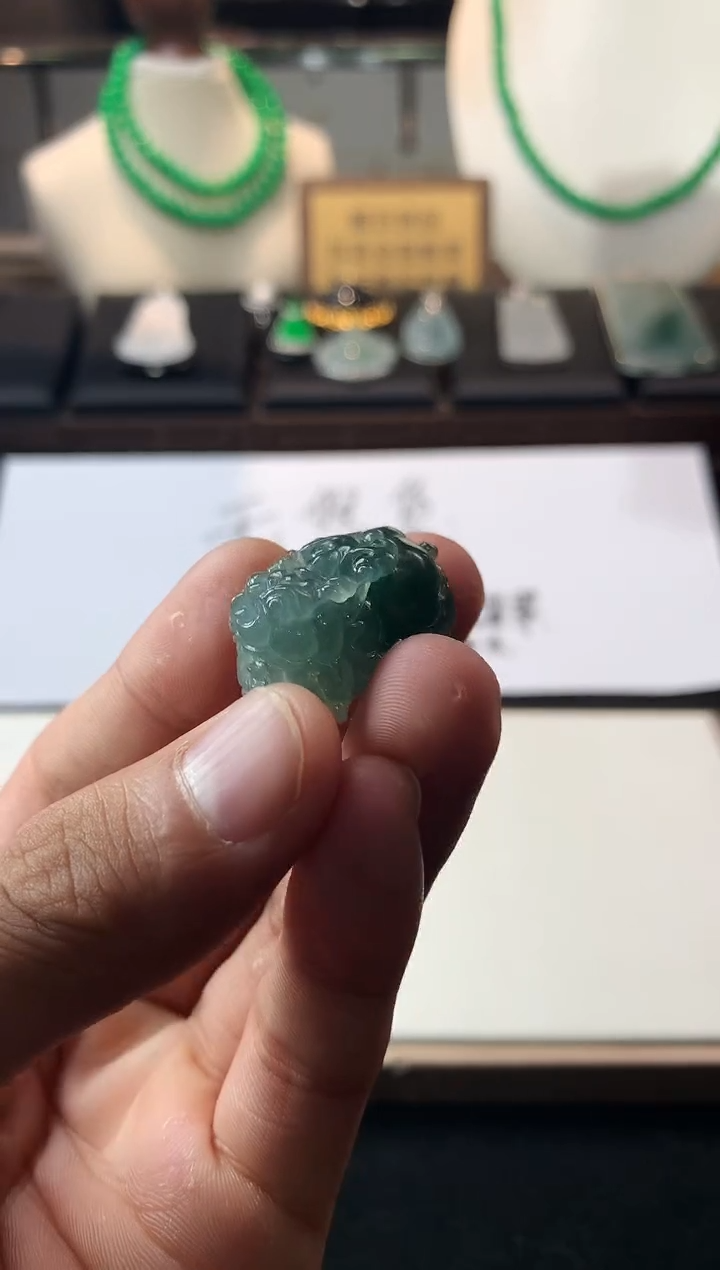 未镶嵌定制翡翠如**来5025毛货不退不换