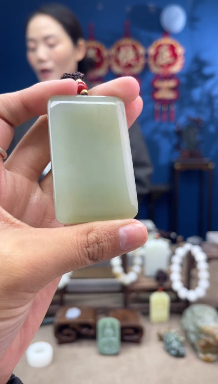 【闪购商品】和田玉颈饰未镶嵌1