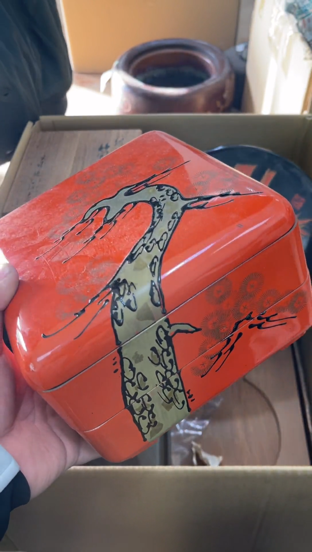 紫檀木类家具如图所示 阁集工艺品