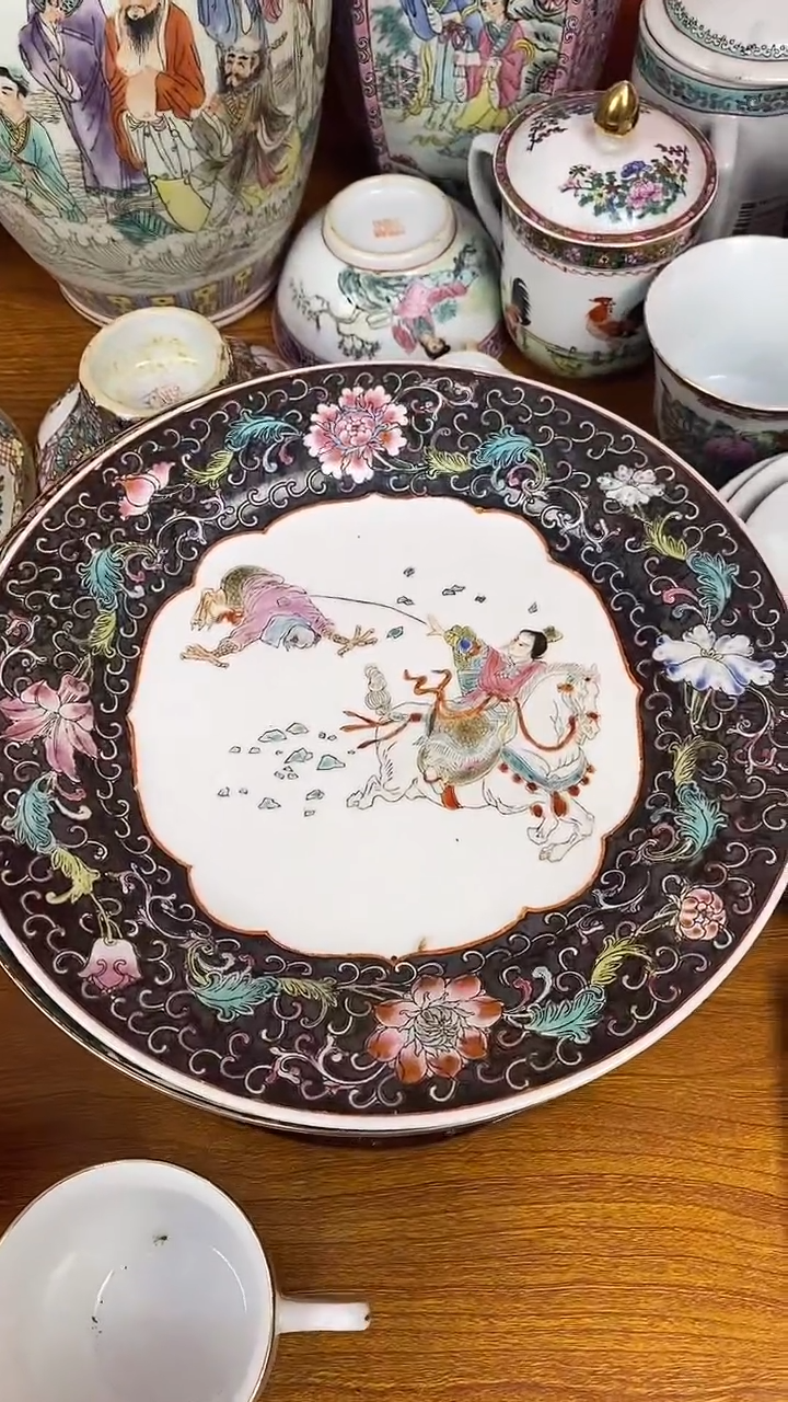 摆件用****5567老厂瓷微瑕慎拍（已开价）