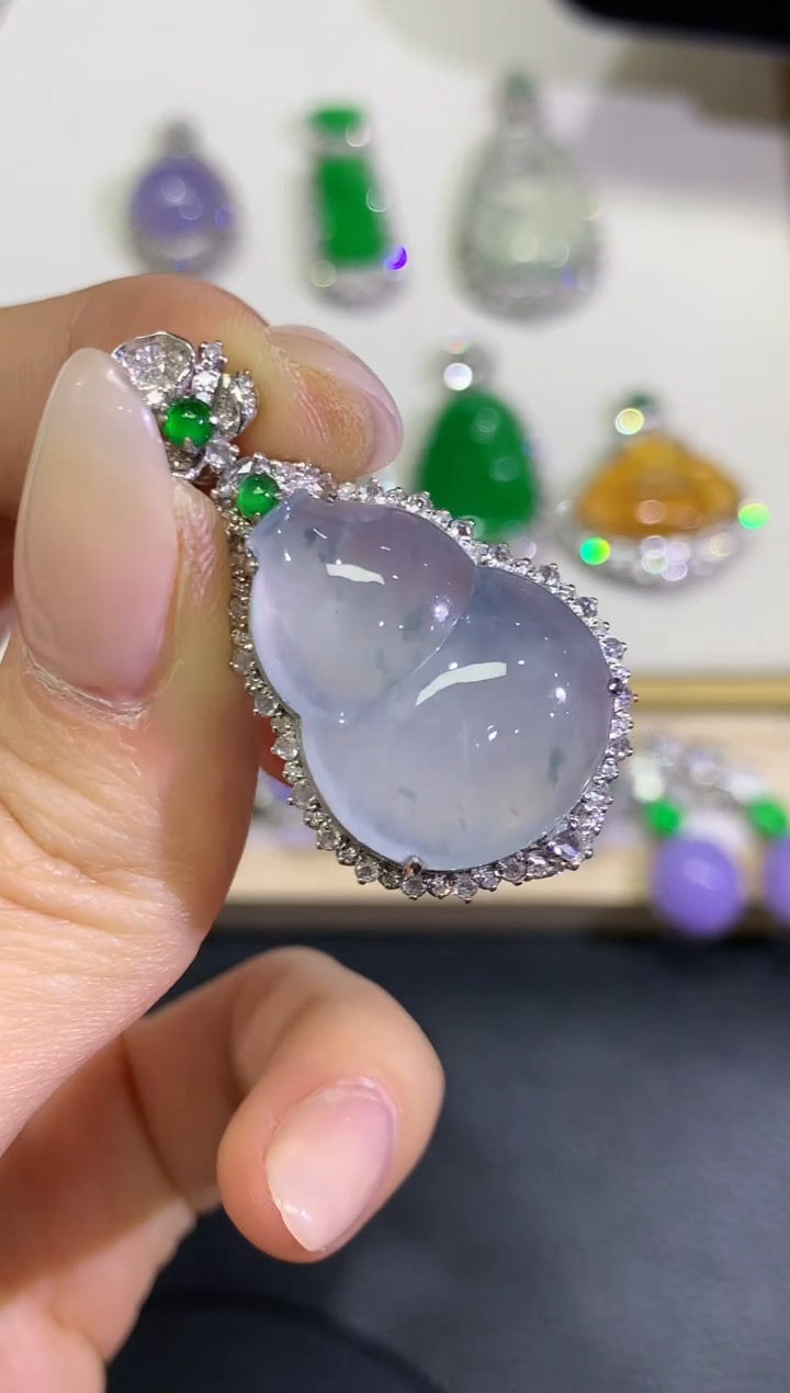 【闪购商品】翡翠颈饰18K金镶嵌团购50