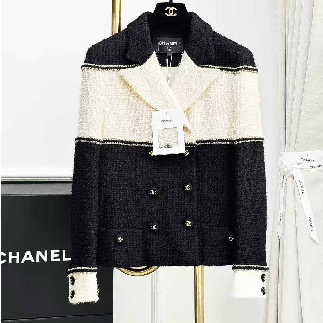 99新 Chanel/香奈儿 36码20A康鹏街系列黑白拼接双排扣外套