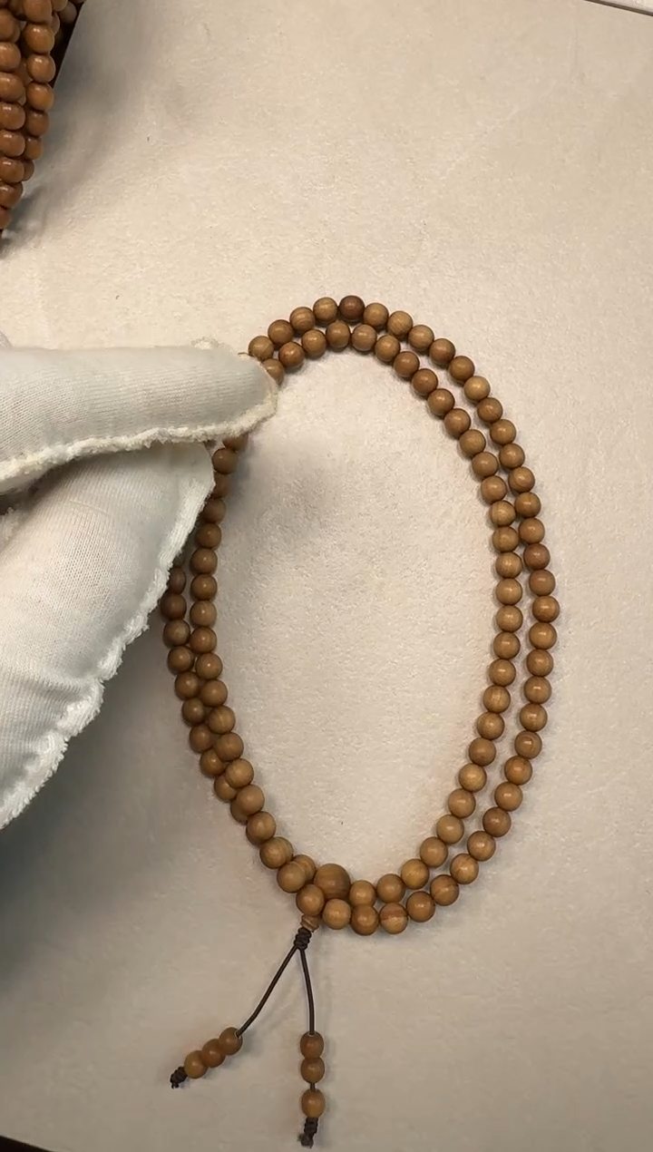 【闪购商品】檀香木手串/手链老山檀香钢印料0.6*108