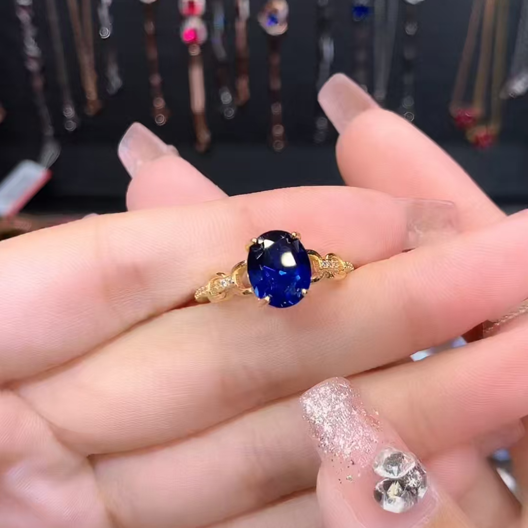 蓝宝石S925银镶戒指