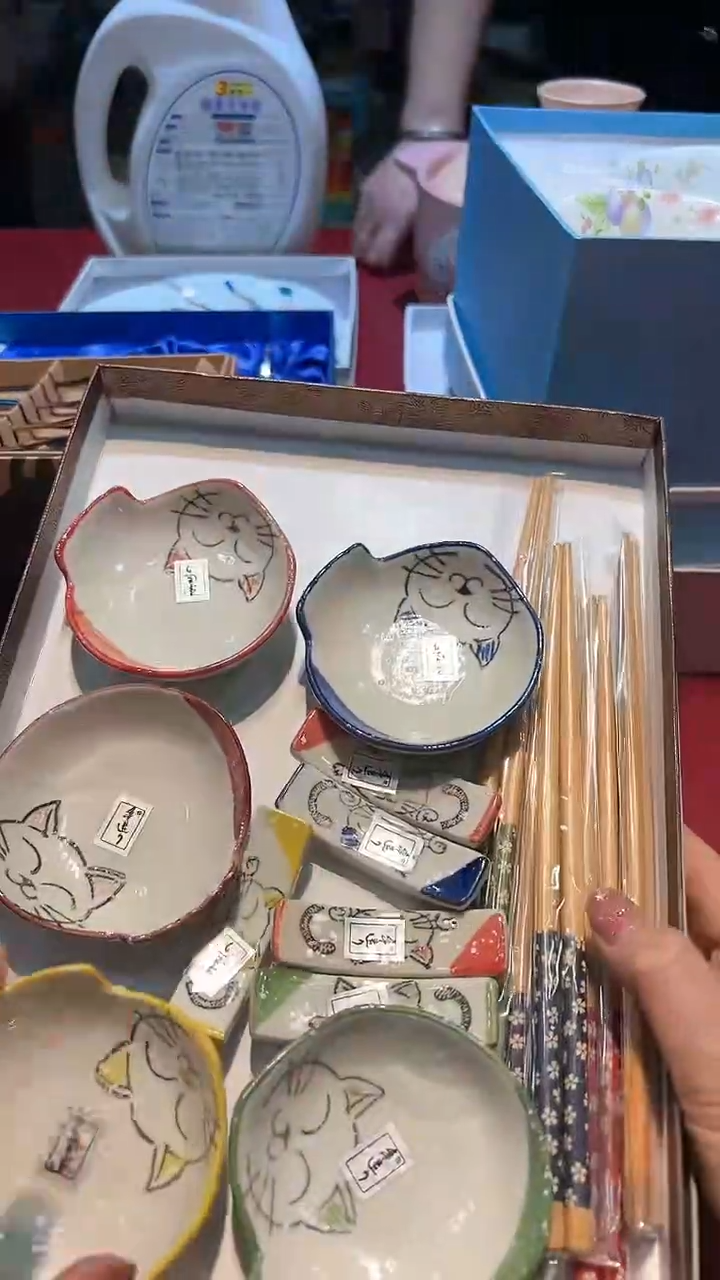 【闪购商品】瓷片锅碗瓢盆一件不剩