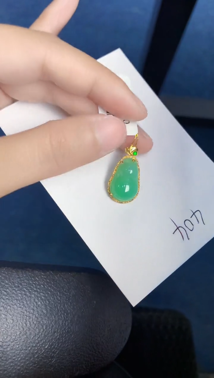 【闪购商品】翡翠18K金镶嵌颈饰000000000