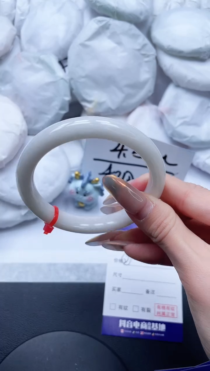 【闪购商品】和田玉手镯未镶嵌19L365-60