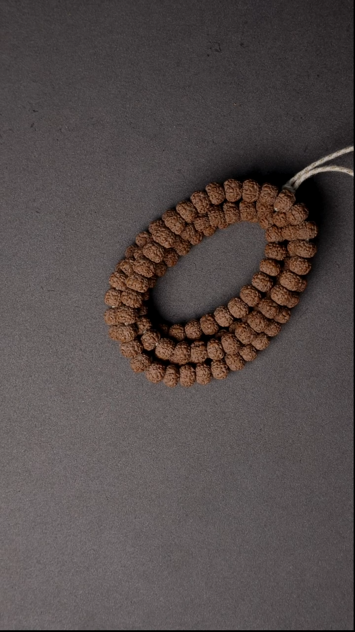 【闪购商品】金刚菩提手串平 201 平细长串