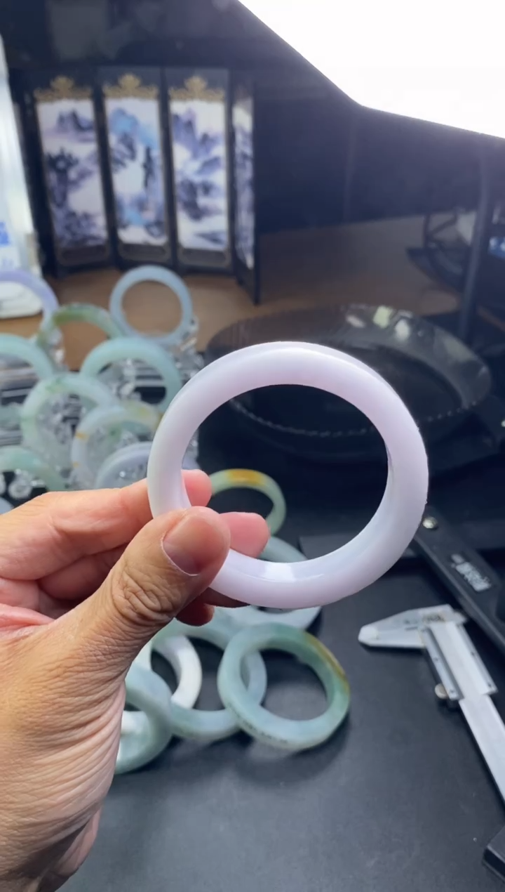 【闪购商品】定制翡翠正圈未镶嵌翡翠手镯