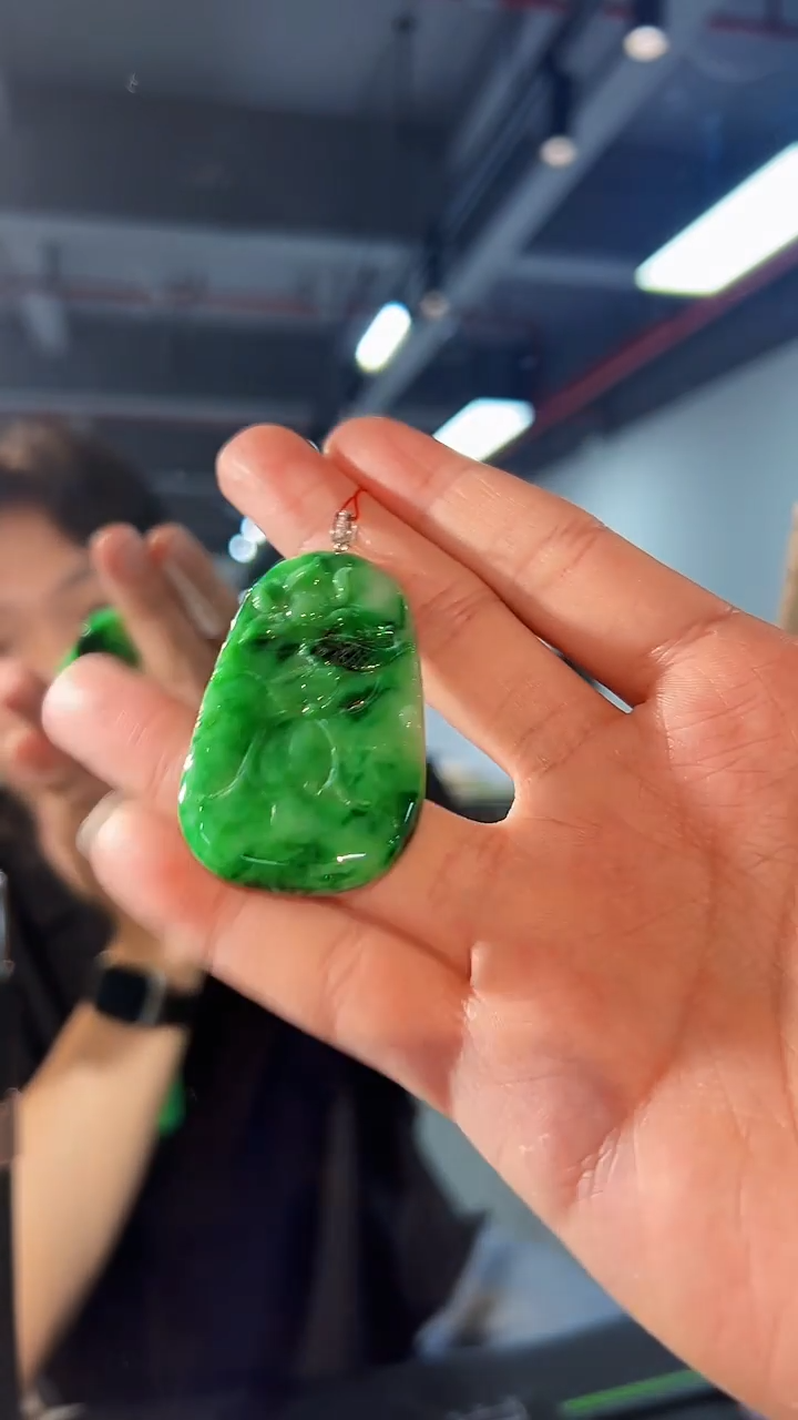 【闪购商品】翡翠18K金镶嵌颈饰缅料A货/支持复检/一件