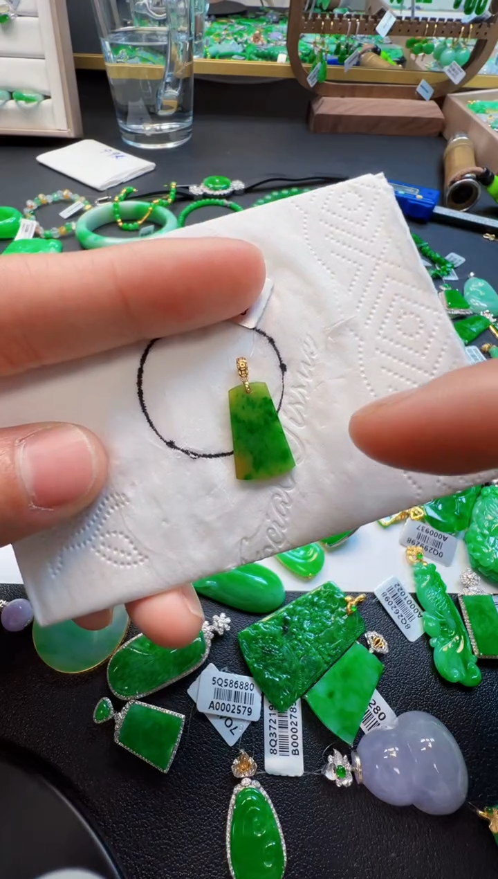 【闪购商品】定制翡翠18K金镶嵌280元