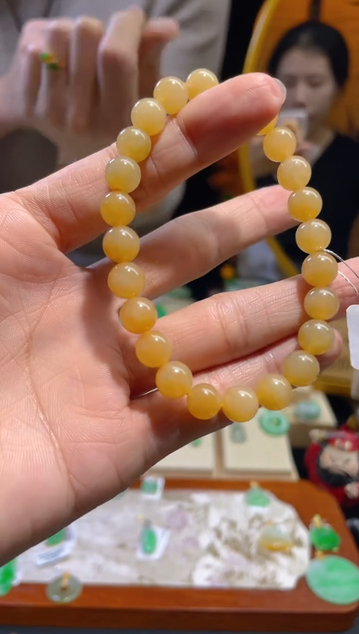 【闪购商品】翡翠颈饰未镶嵌假一赔三