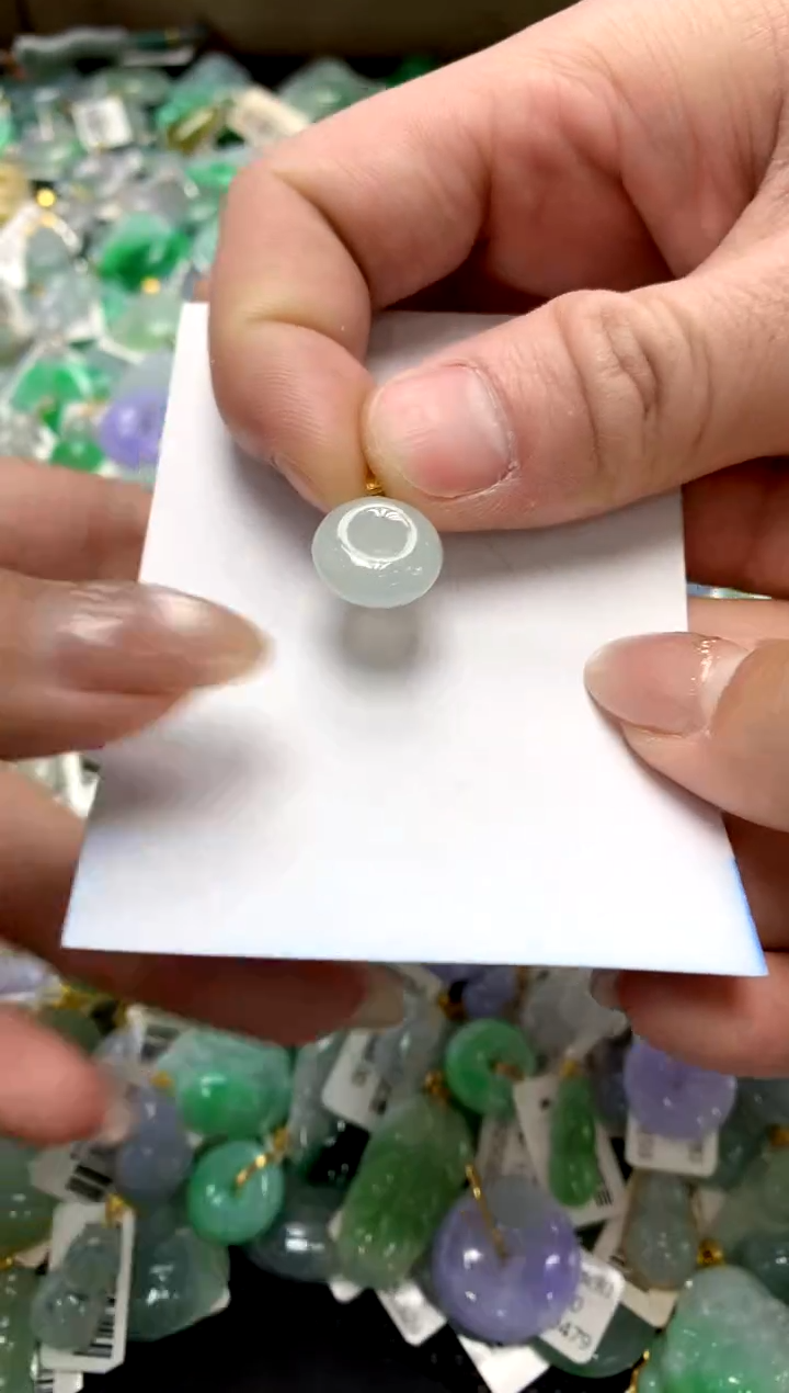 【闪购商品】翡翠颈饰18K金镶嵌1111111111111111