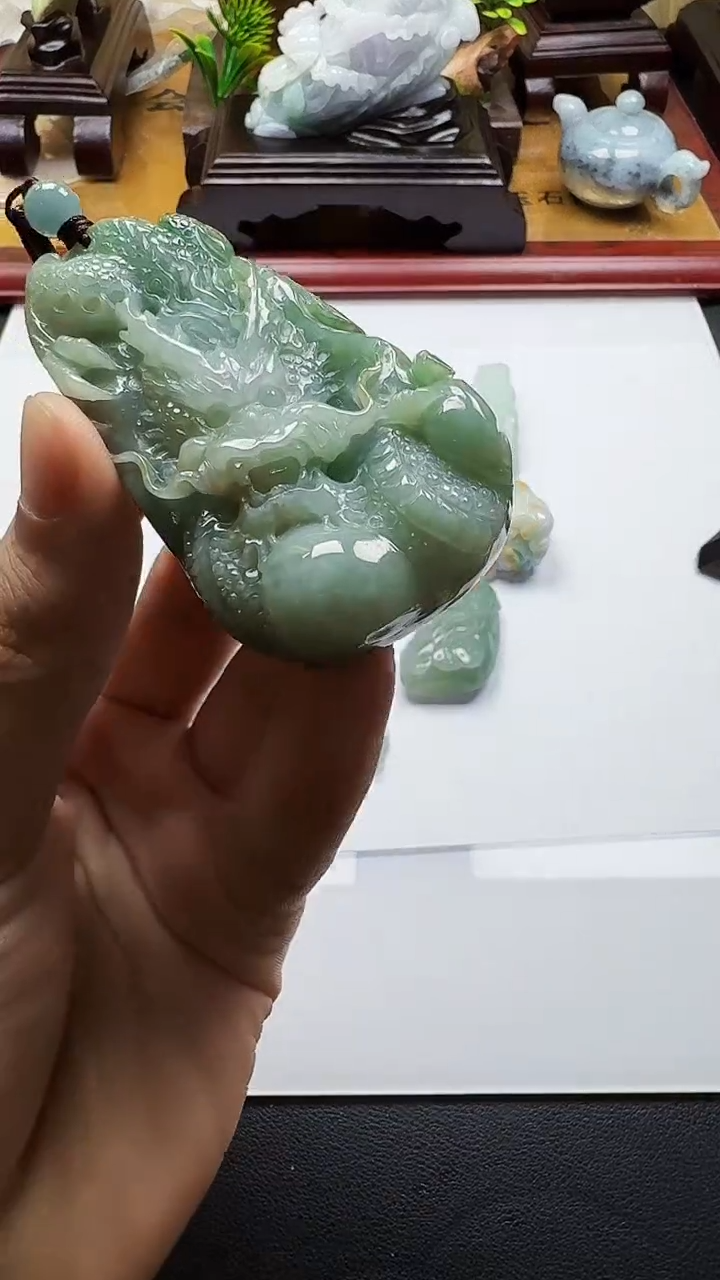 吊坠(不含链)未镶嵌翡翠1