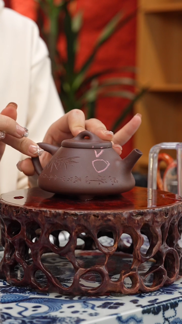 【闪购商品】紫砂茶壶头哥精品捡漏手工壶 底槽清刻绘石瓢