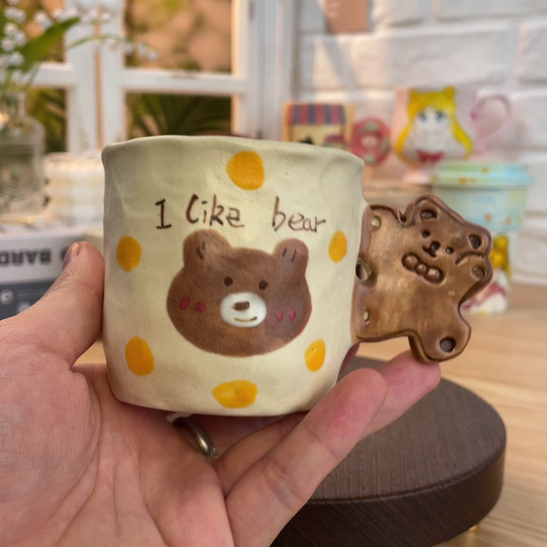 景德镇创意手绘可爱小熊卡通陶瓷杯A23