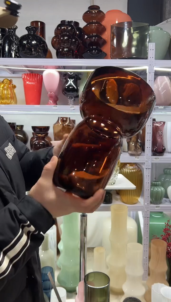 琥珀色大口花瓶微瑕介意勿拍