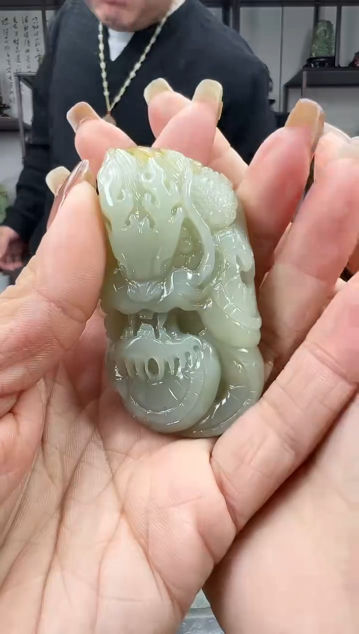 未镶嵌和田玉把件1