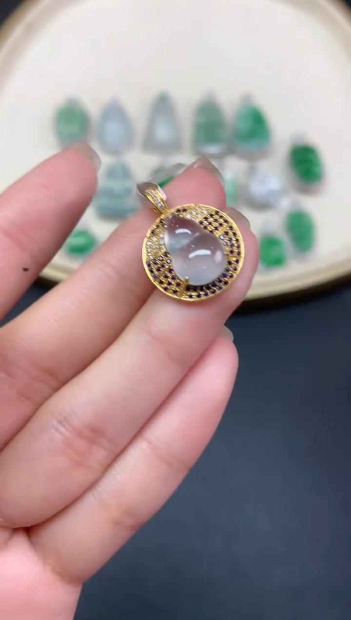 【闪购商品】翡翠吊坠(不含链)18K金镶嵌吊坠A339|3980