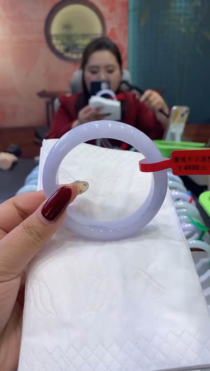 【闪购商品】翡翠手镯未镶嵌多人00010742