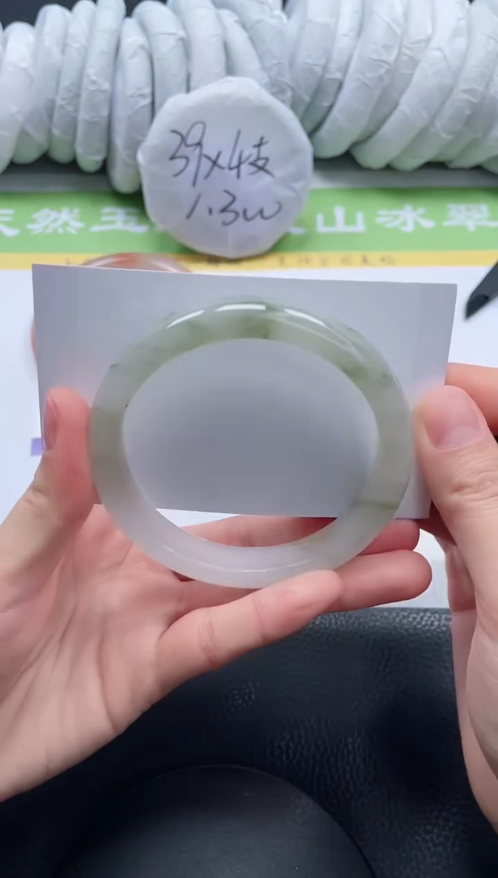 【闪购商品】石英质玉手镯未镶嵌A151-60+