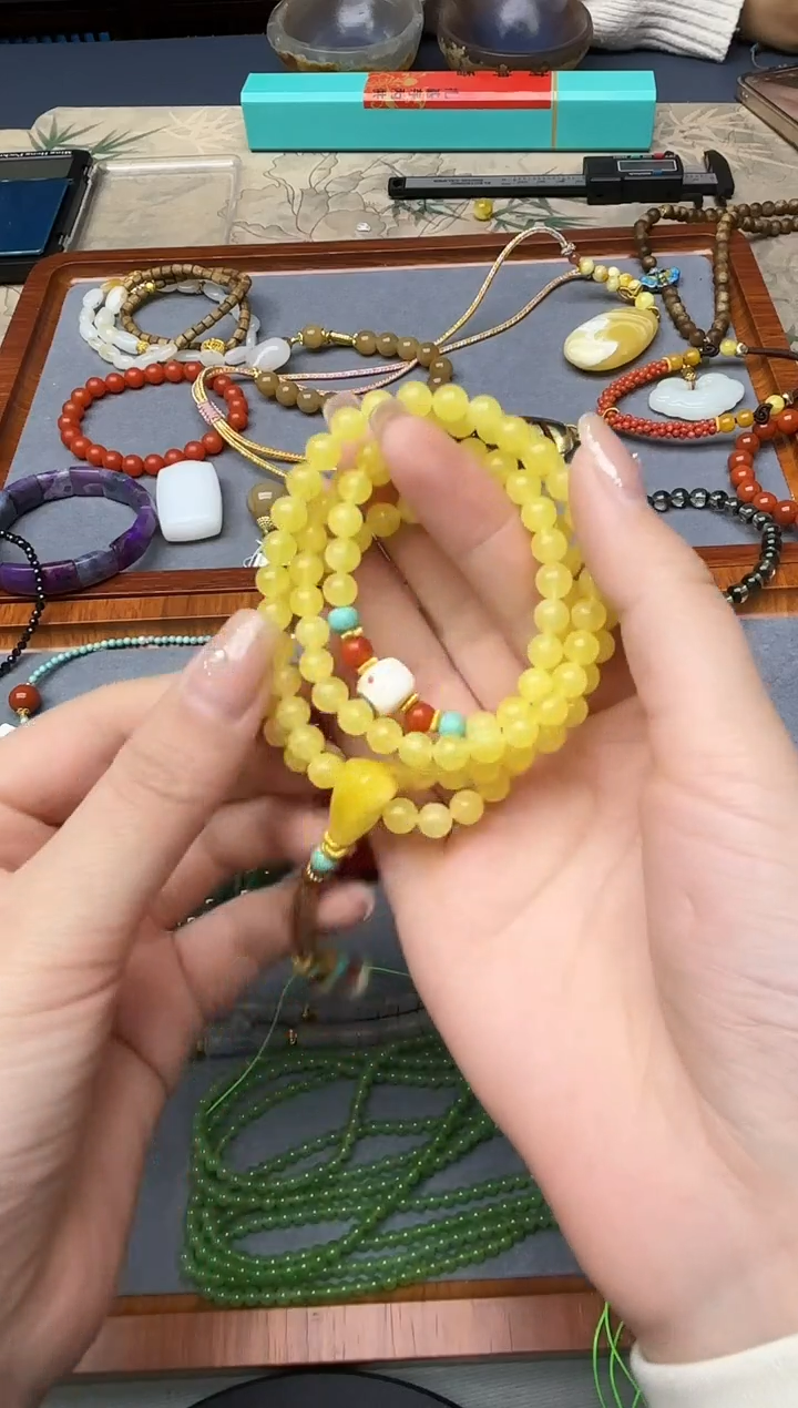 裸石蜜蜡未镶嵌四**已蜜蜡长串GW