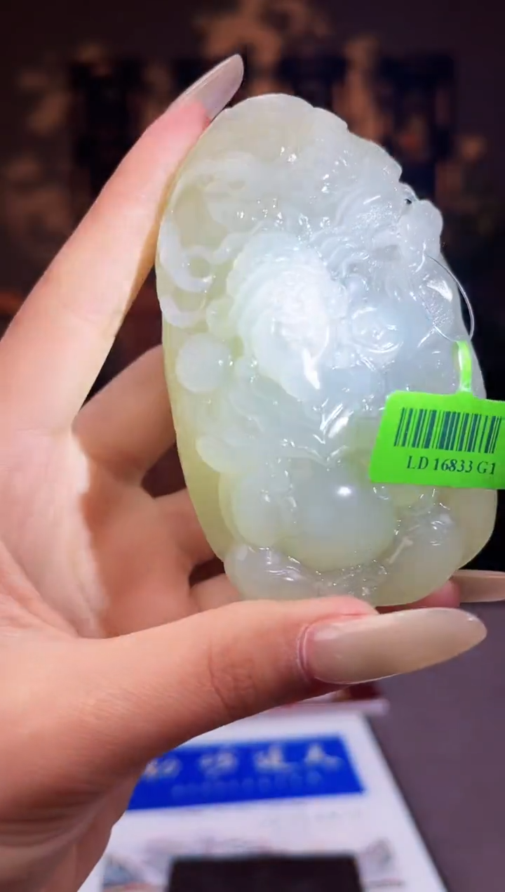 和田玉未镶嵌颈饰C366