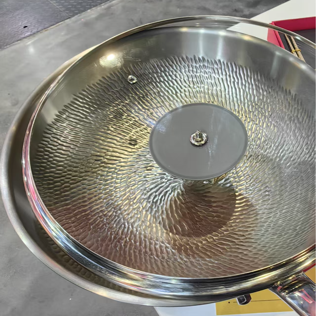 利快钛锅不粘不锈钢32m纯钛轻奢钛锅纯钛炒锅炒菜炒锅家用炒菜锅