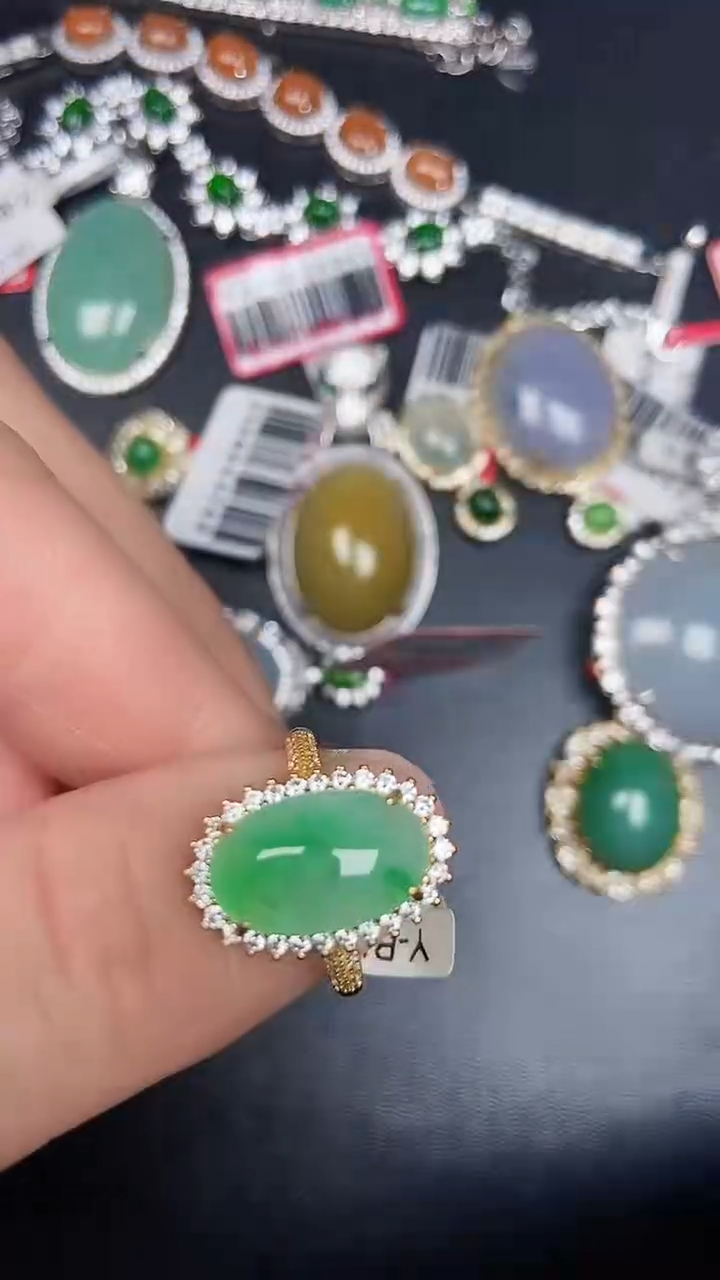 银S925镶嵌戒指翡翠6900