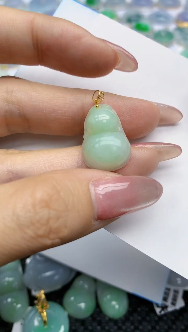 【闪购商品】翡翠颈饰18K金镶嵌天然翡翠A货