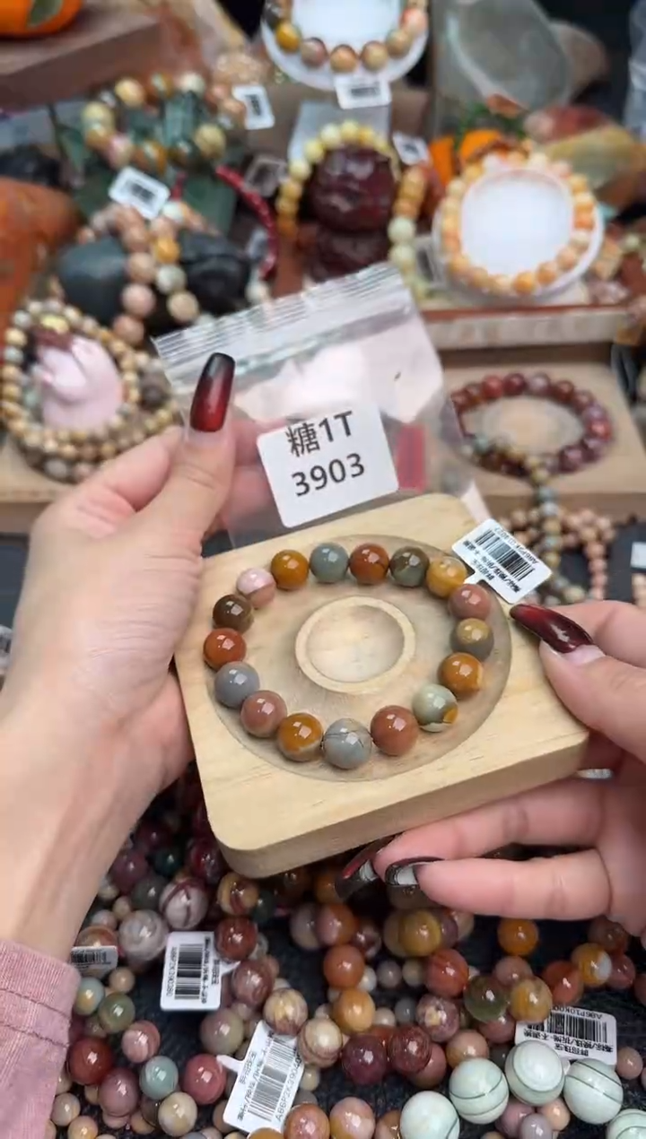 【闪购商品】石英质玉手链未镶嵌1T3903