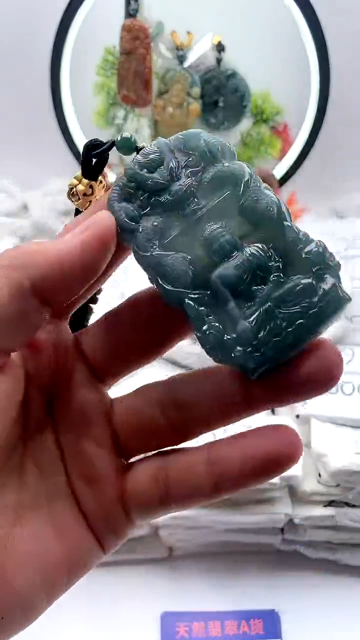 【闪购商品】翡翠颈饰未镶嵌阿弥陀佛