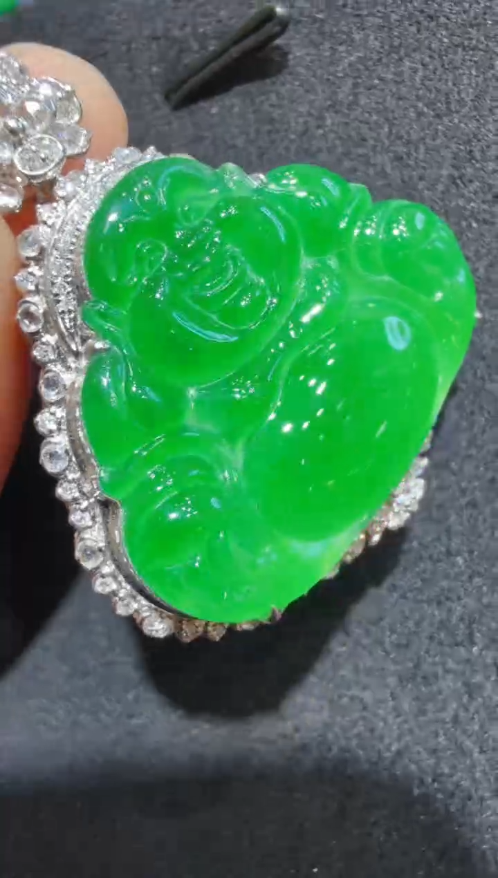 吊坠(不含链)18K金镶嵌翡翠多样性团购发一件