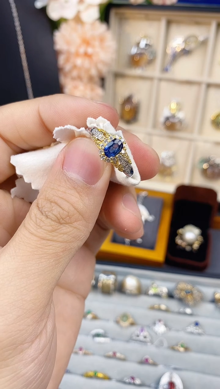 【闪购商品】蓝宝石戒指银S925镶嵌带证书