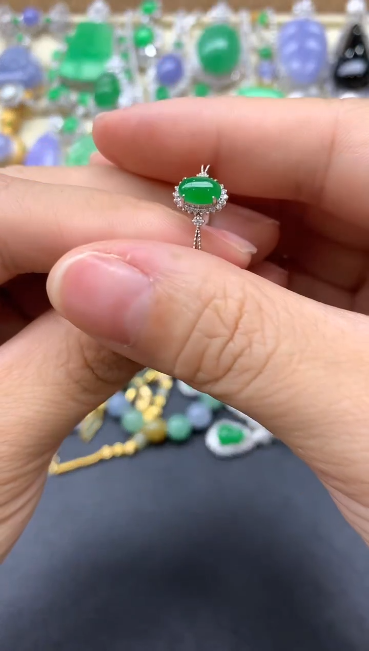 【闪购商品】翡翠戒指18K金镶嵌356-中国好珍宝