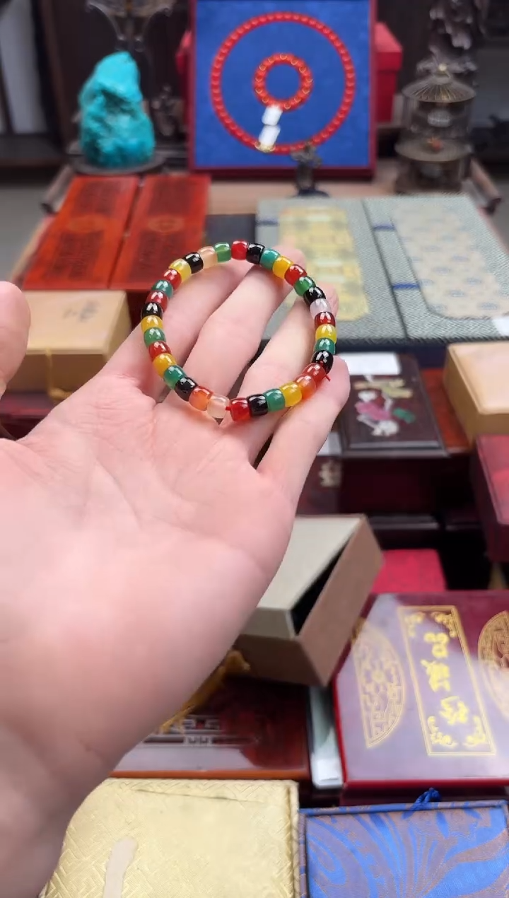 玛瑙/玉髓1未镶嵌——————瓷———————