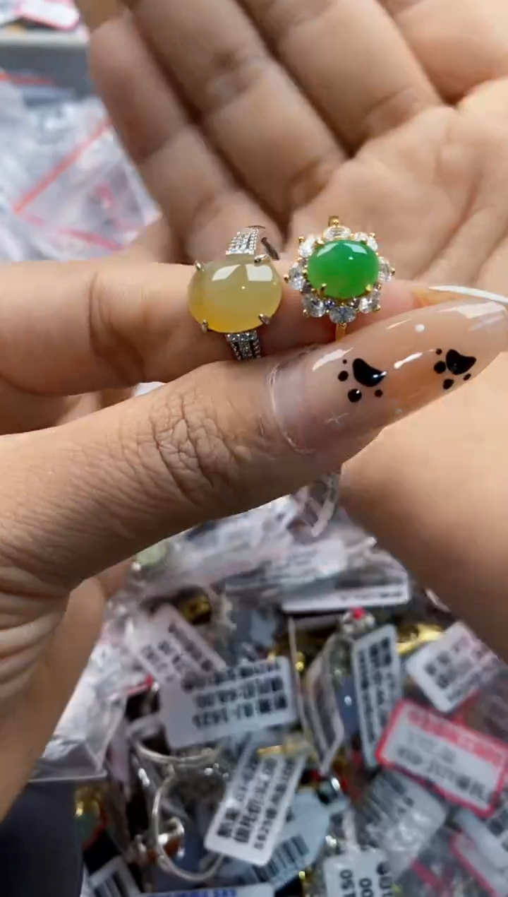 翡翠戒指银S925镶嵌4444       8