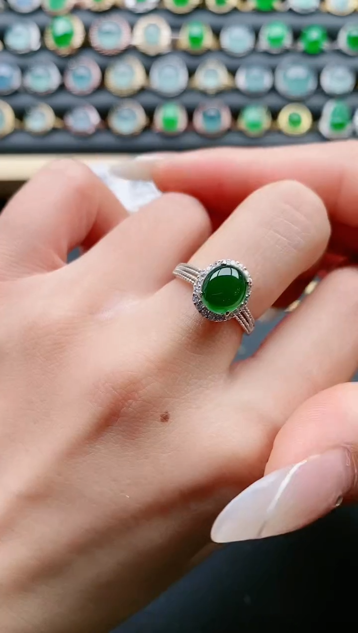 【闪购商品】翡翠戒指银S925镶嵌111111