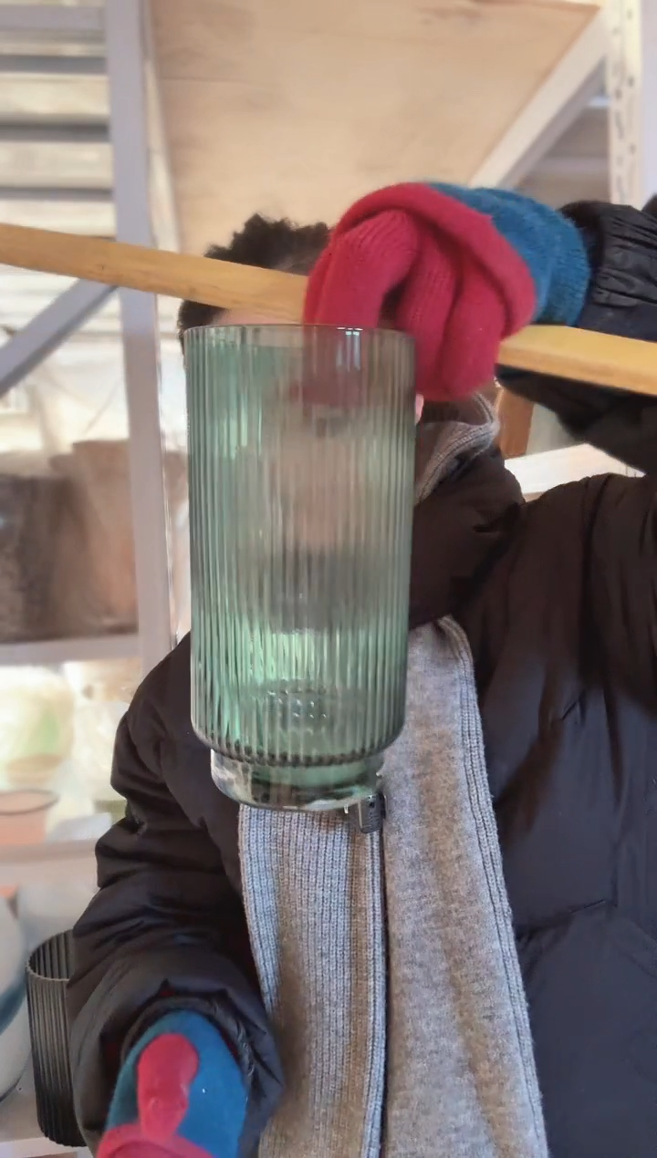 068直播玻璃花瓶