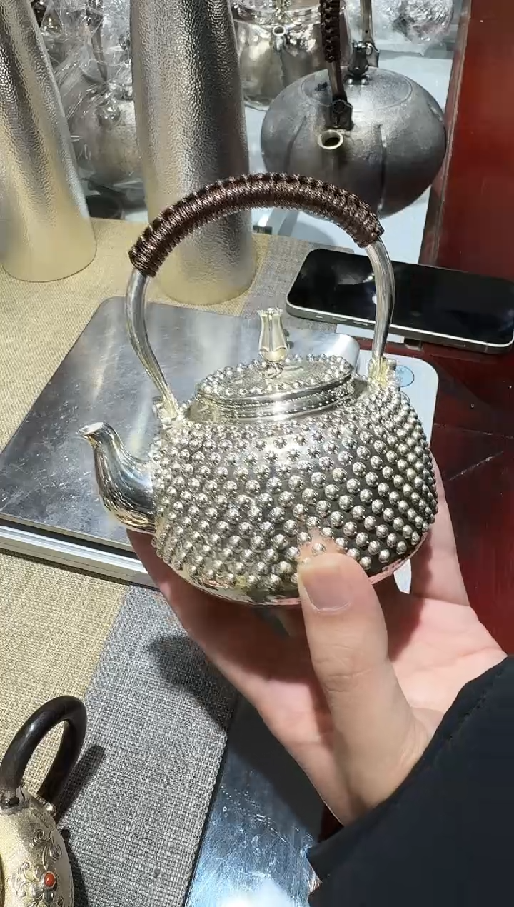【闪购商品】足银999精工铆钉提梁泡茶壶