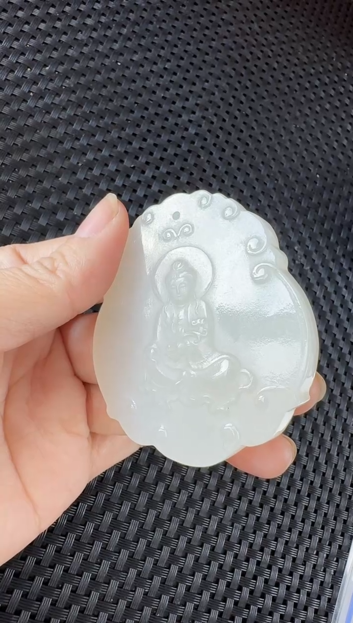 【闪购商品】和田玉吊坠未镶嵌观音