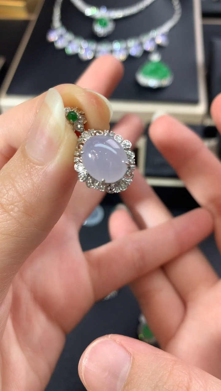 【闪购商品】翡翠吊坠(不含链)18K金镶嵌A481多样性发一件|2980