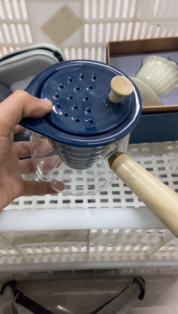 杯子瓷无运费险有瑕疵的摄影的产品有使用过的痕迹有点脏介意勿拍