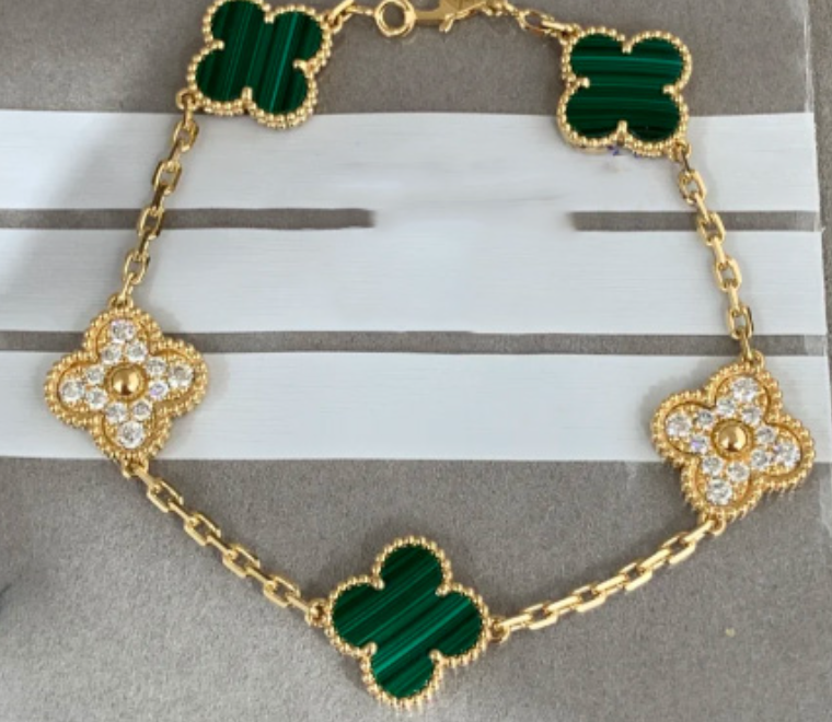 【梵璇珠宝】18k金 孔雀石绿五花隔钻手链 k黄【柜面升级版】