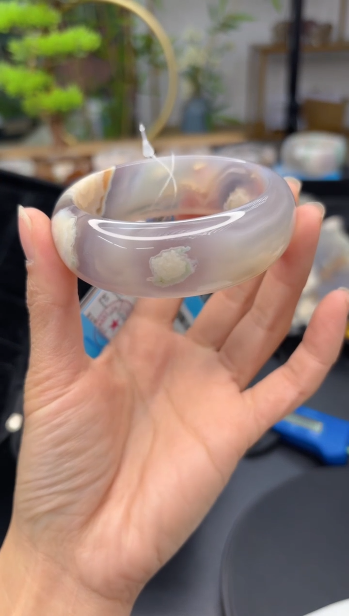 【闪购商品】石英质玉手镯未镶嵌C505(57圈)