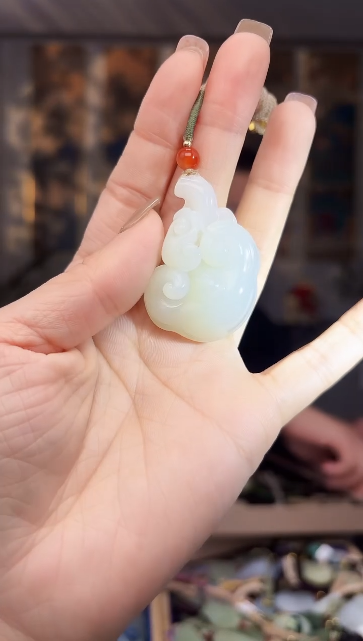 【闪购商品】和田玉挂件未镶嵌拍一发一