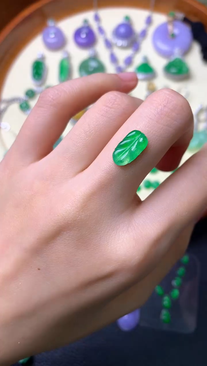 【闪购商品】定制翡翠未镶嵌裸石（镶嵌定制）