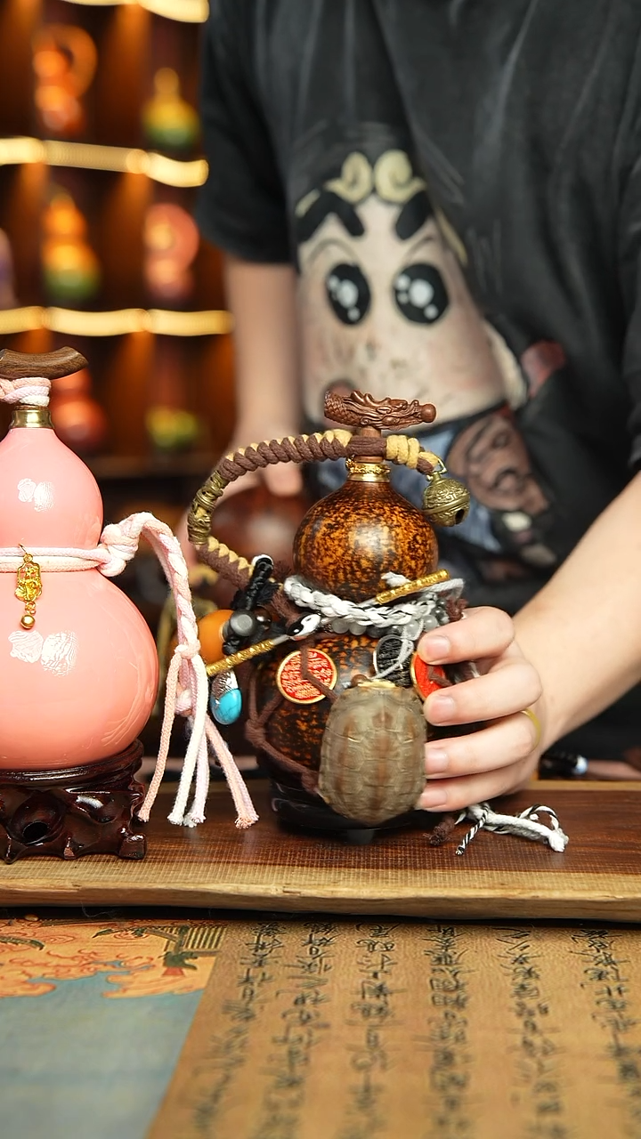 99号精选福利非遗漆器酒葫芦500ml