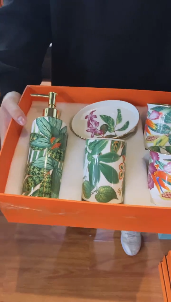【闪购商品】杯全场正品，京东包邮