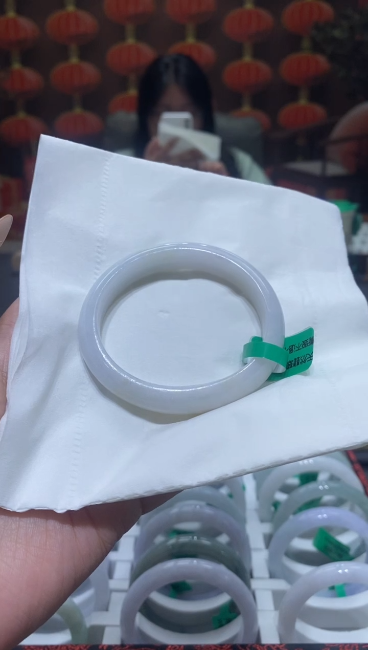 【闪购商品】翡翠手镯未镶嵌00000009598